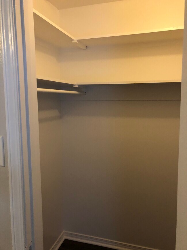 Building Photo - 13403 Rhudy Dr