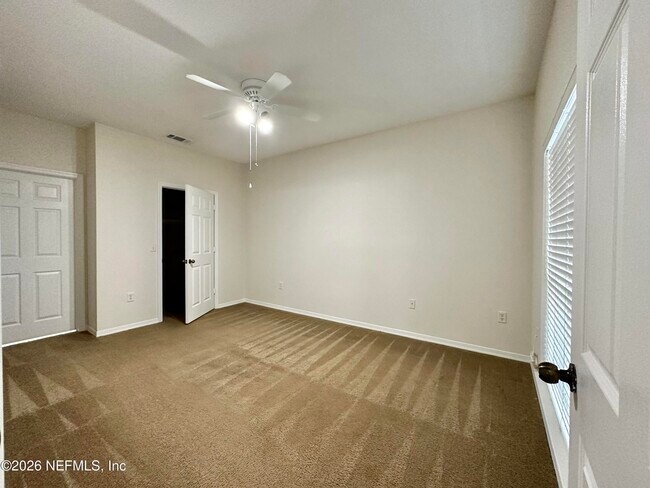 Building Photo - 7800 Point Meadows Dr
