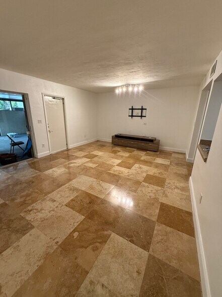 Building Photo - 9823 SW 93rd Ter