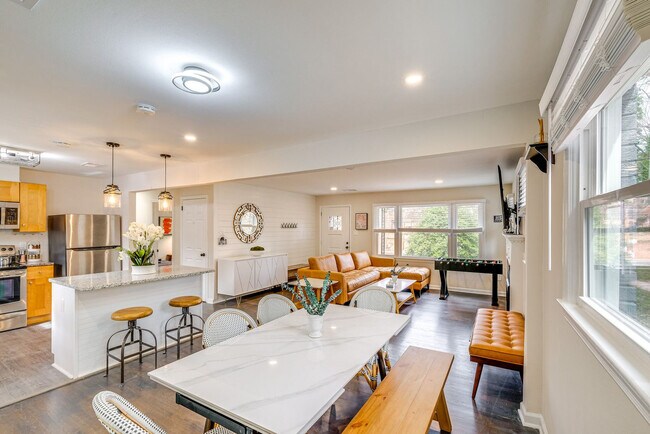 Building Photo - 5123 Boulder Dr