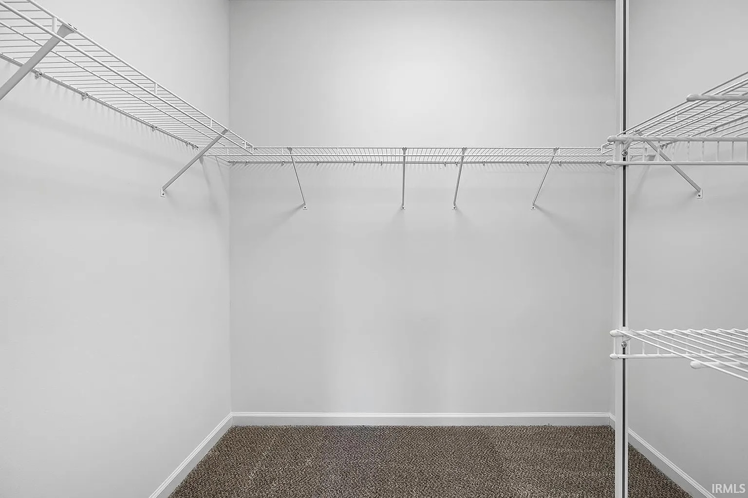 Building Photo - 2911 Poinciana Dr