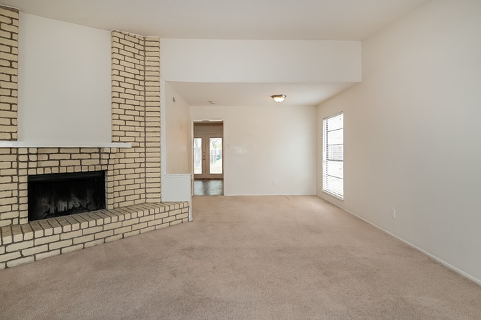 Building Photo - 217 Via Altos