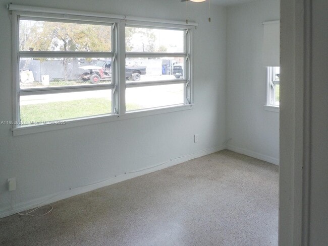 Building Photo - 2124 Taylor St