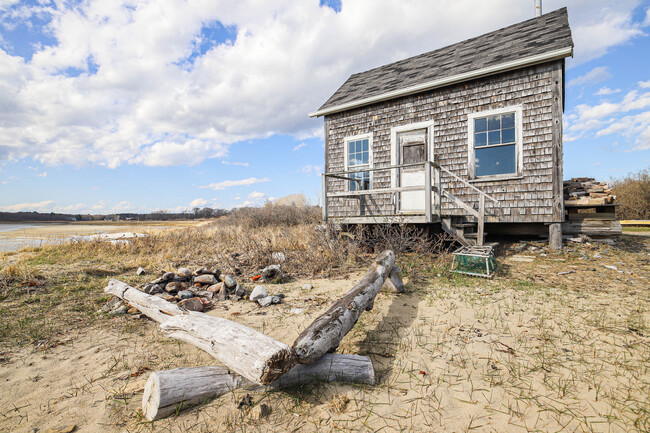 Building Photo - 7 Ram Island Farm Rd