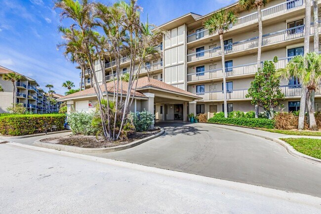 Building Photo - 601 S Seas Dr