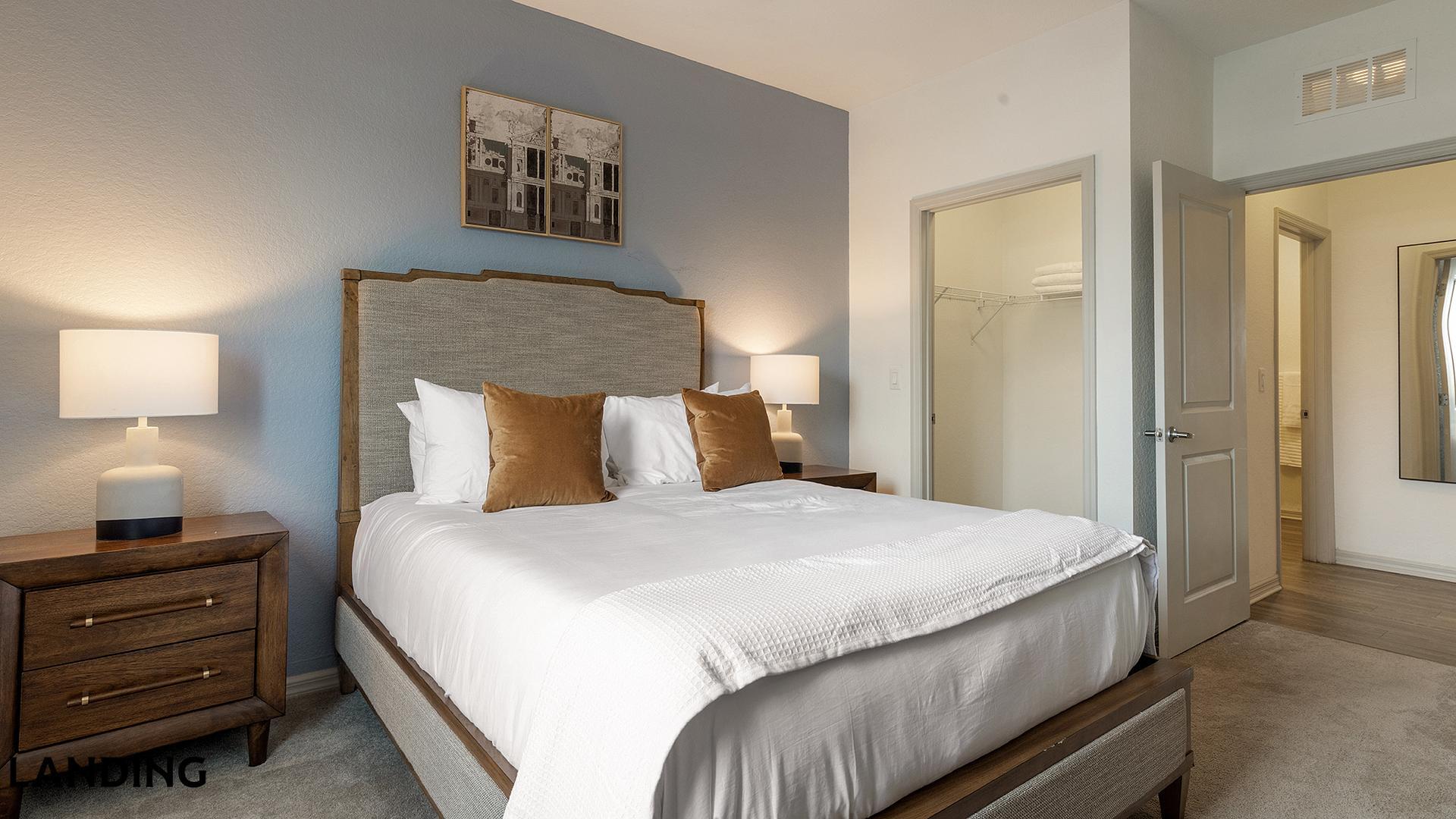 Building Photo - 9301 Summit Centre Way