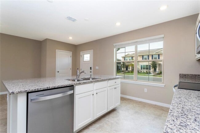 Building Photo - 10077 Salt Pt Dr