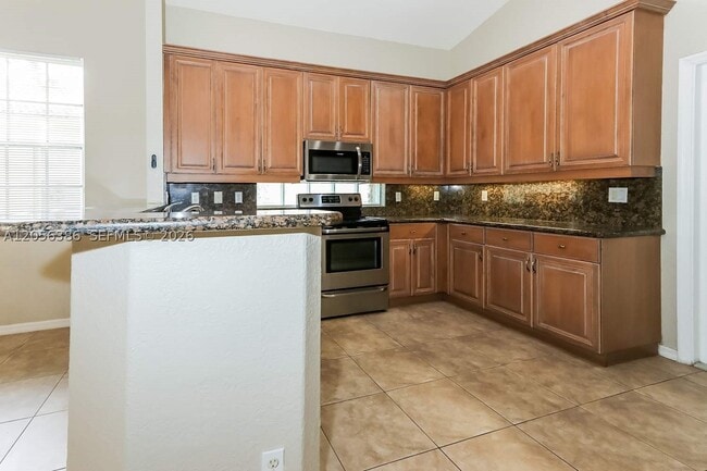 Building Photo - 2455 Sandy Cay