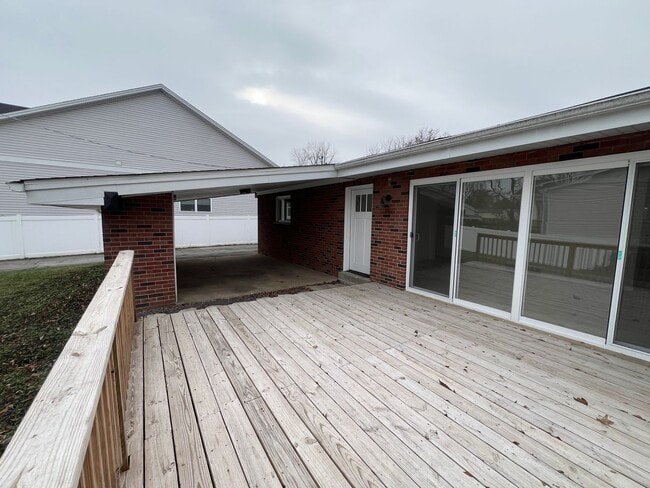 Building Photo - 1120 GILBERT AVENUE (REAR) | ROCK HILL 63119