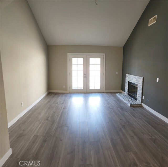 Building Photo - 27546 Senna Ct