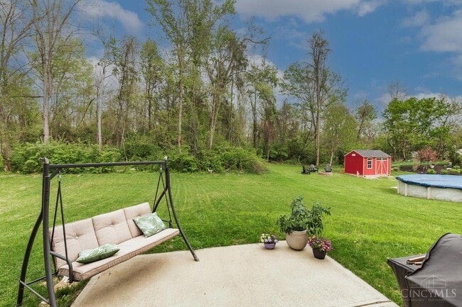 Building Photo - 111 River Hts Dr