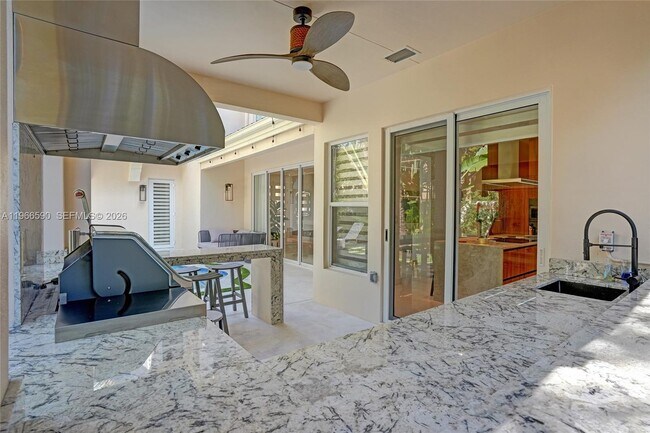 Building Photo - 20824 NE 37th Ave