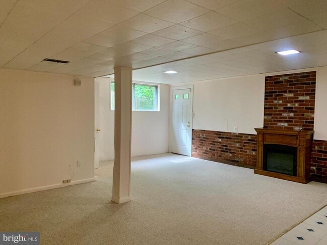 Building Photo - 2622 Occidental Dr