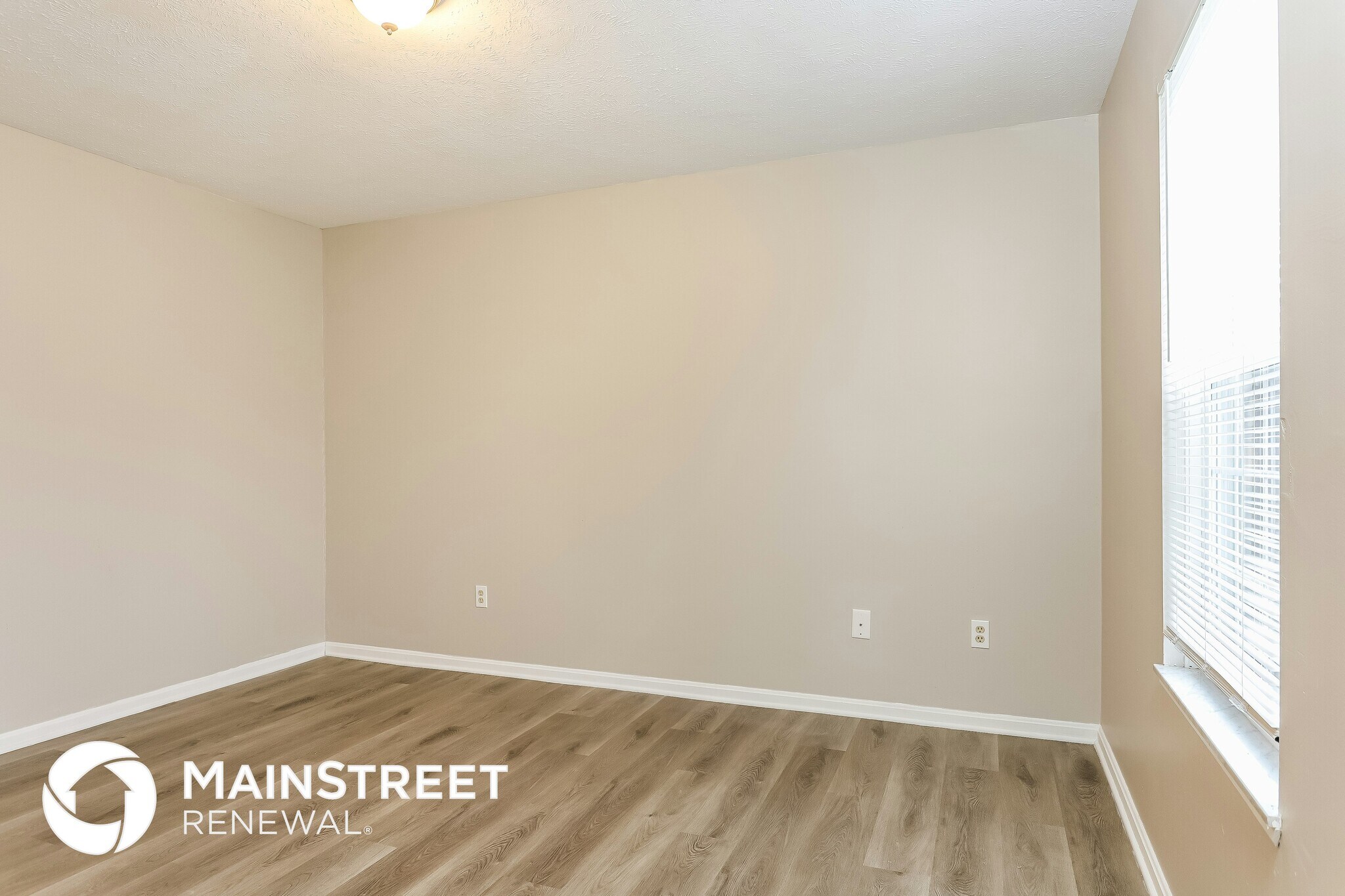 Building Photo - 1750 Falkirk Rd