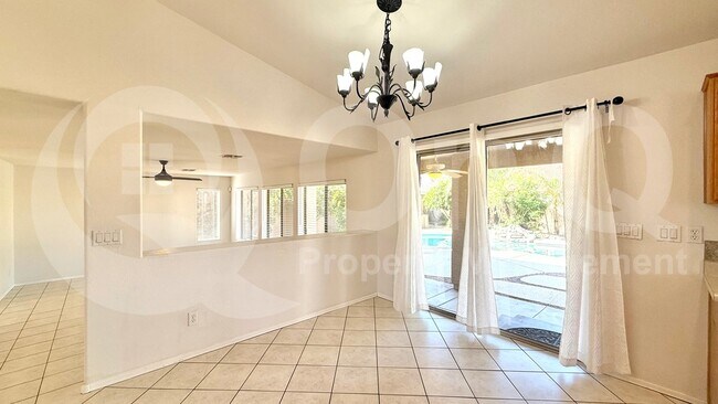 Building Photo - 1168 S Park Grove Ct