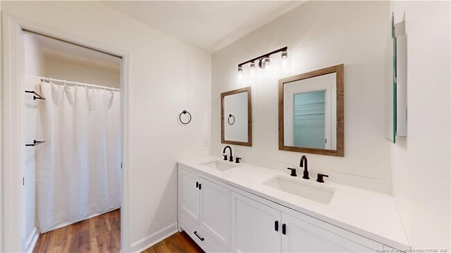 Building Photo - 1245 Monticello Dr