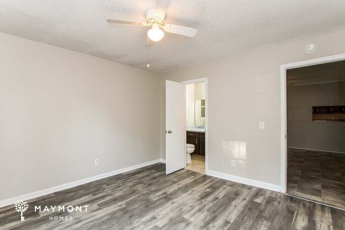 Building Photo - 436 Harleston Rd