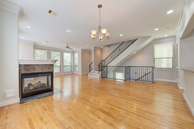 Building Photo - 1706 McDonald St