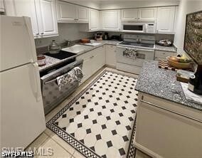 Building Photo - 800 S Golf Dr