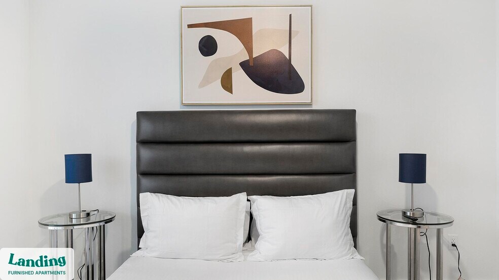 Building Photo - 650 E Sycamore St