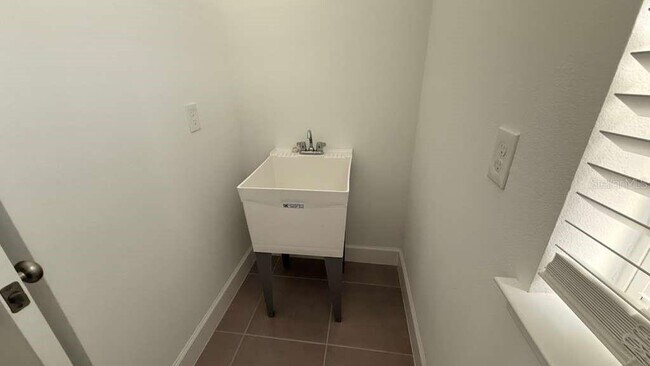 Building Photo - 12572 Westhaven Oak Dr