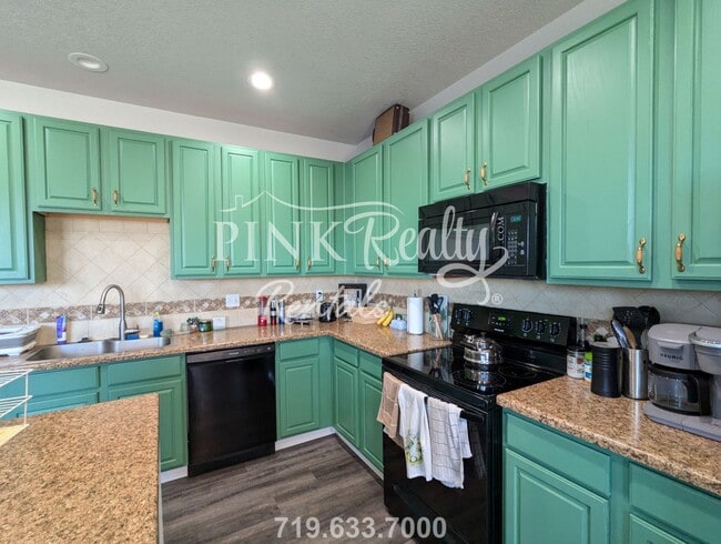 Building Photo - 2653 Shannara Grove