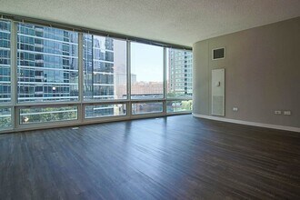 Building Photo - 344 E Ohio St