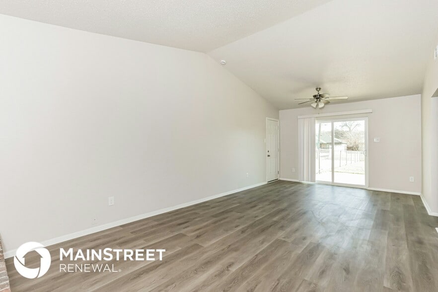 Building Photo - 250 Prairie Grove Dr