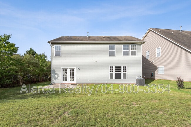 Building Photo - 13843 Porter Creek Rd