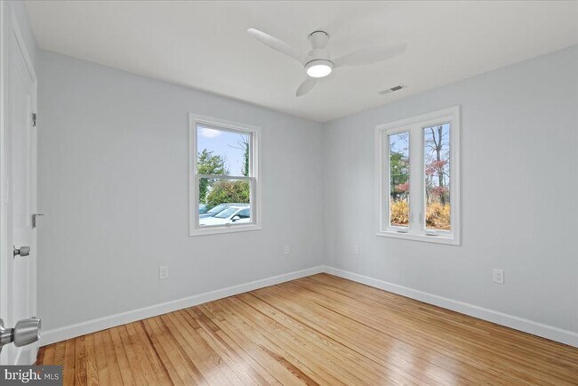 Building Photo - 1345 Ellicott Ave