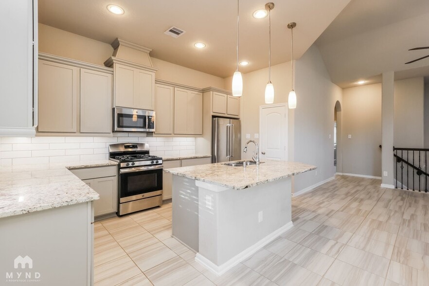 Building Photo - 114 Axlewood Ct