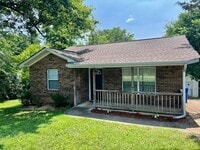Building Photo - 4092 University Dr