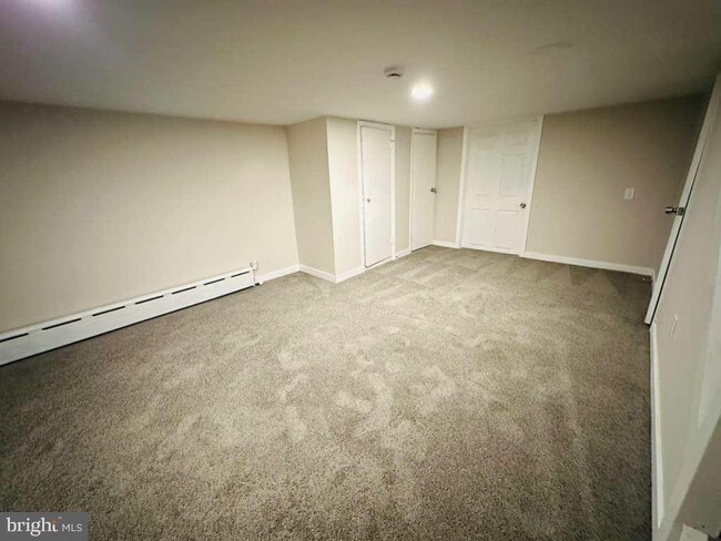 Building Photo - 65 E Montana St