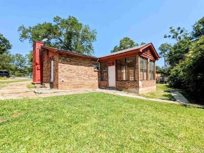 Building Photo - 815 Brook Meadow Ln