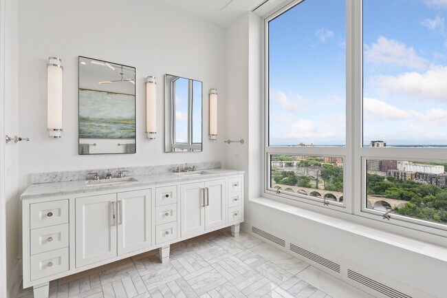 Building Photo - 1111 W River Pkwy