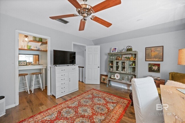 Building Photo - 20971 Bishop Rd