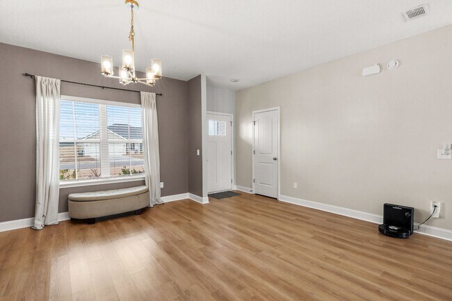 Building Photo - Like New Construction in Ludowici