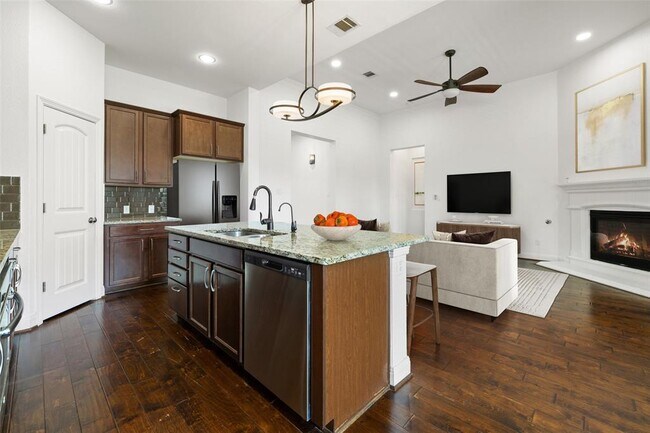 Building Photo - 5617 Rio Chama Cove