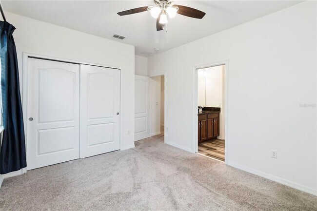 Building Photo - 10466 Siddington Dr