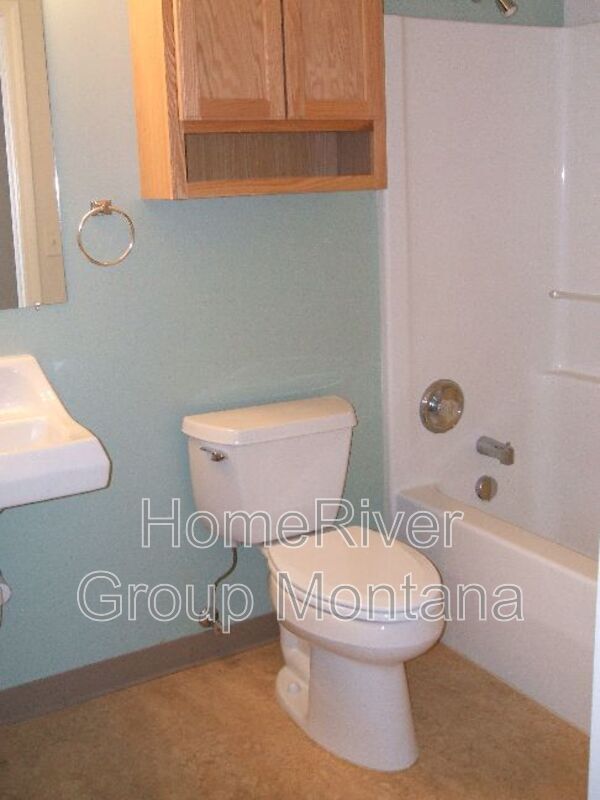 Building Photo - 110 N Grant St