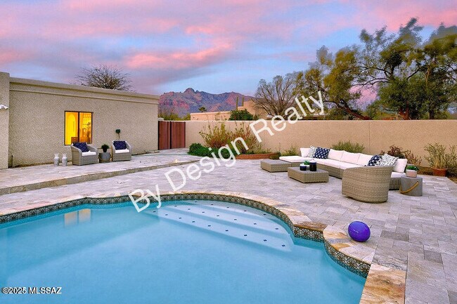 Building Photo - 1200 E Paseo Pavon