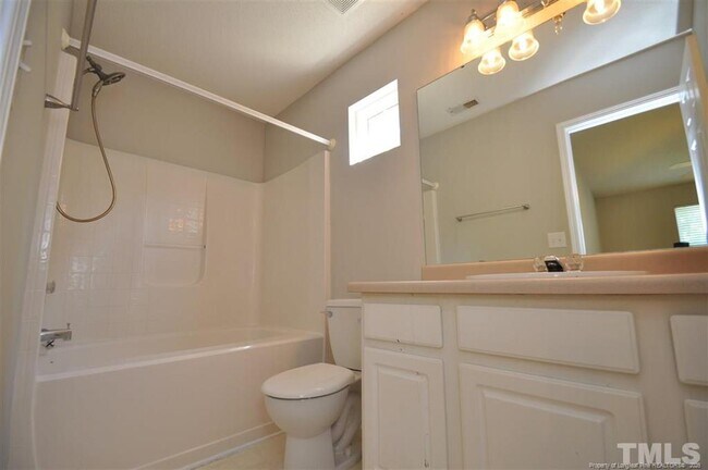 Building Photo - 5909 Rivercliff Ct