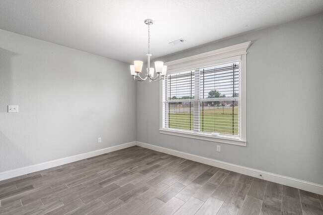 Building Photo - Comfortable Living in Pea Ridge: 3 Bed, 2 Bath Home
