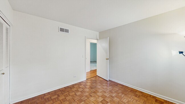 Building Photo - 1132 Barberry Ct