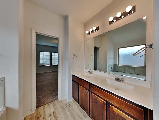 Building Photo - 23839 Via Camino Ln