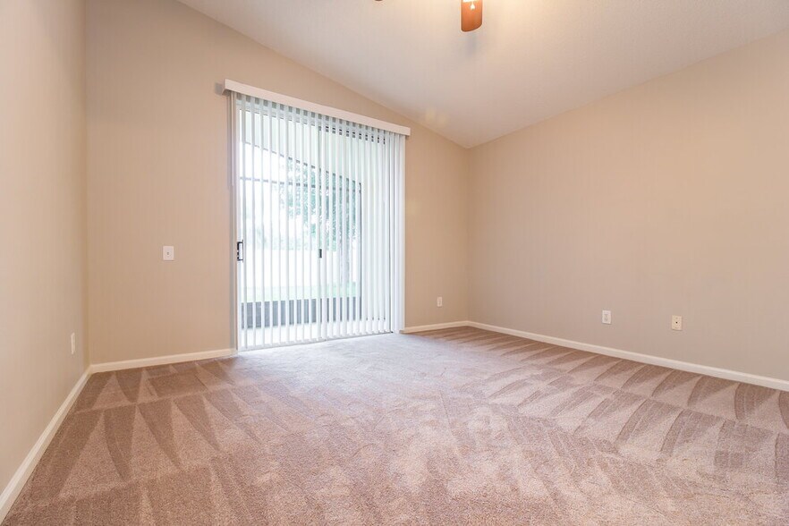 Building Photo - 1252 Twin Rivers Blvd