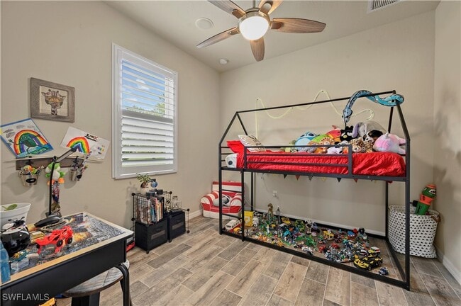 Building Photo - 13085 Cardeto Ct