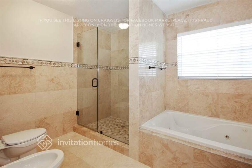 Building Photo - 15341 SW 139th St