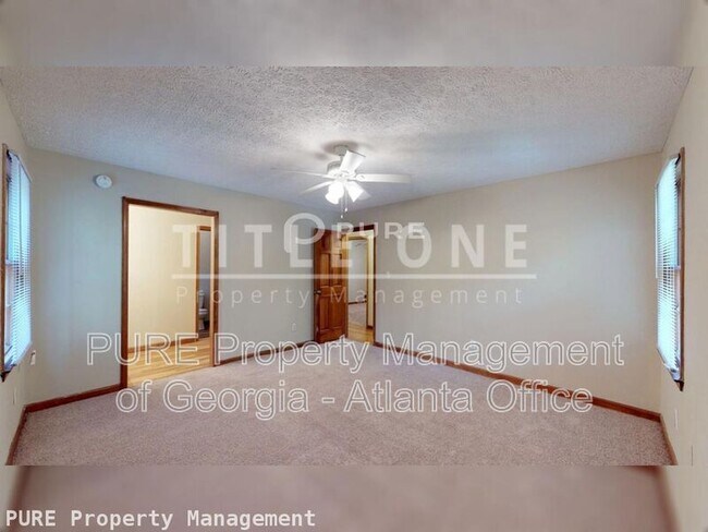 Building Photo - 31 Etowah Ct