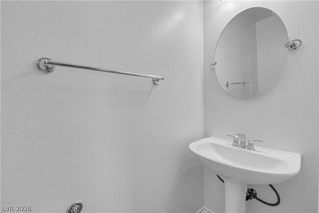 Building Photo - 8915 Sandy Slate Way